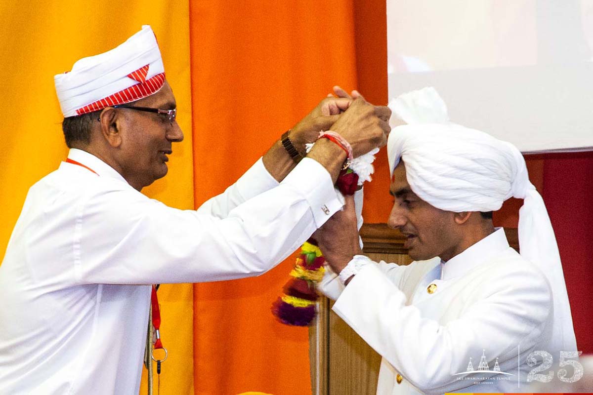 ©1987-2017 SKS Swaminarayan Temple East London